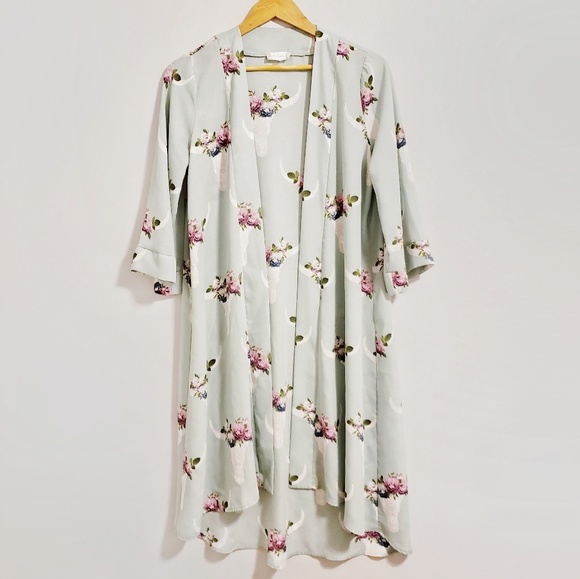 Altar'd State Cow Skull Kimono Small - Picture 2 of 5